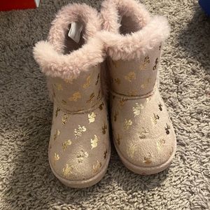 Kids boots worn 3 times